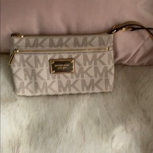 Michael Kors Clutch